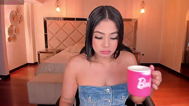 AlyssaDean online show from March 14, 2025, 12:40 pm