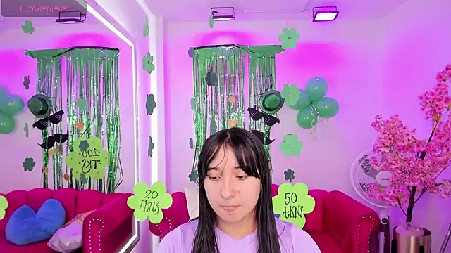 Miss dolly  online show from March 18, 2025, 12:25 pm