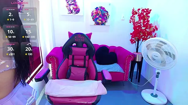 Miss dolly  online show from April 8, 2026, 12:27 pm