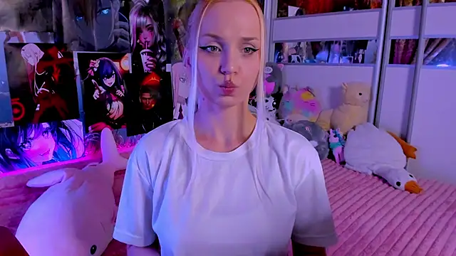 Snapshot of Cute__Pony chatting on June 25, 2026, 9:52 pm Cute Pony online show from June 25, 2026, 9:52 pm