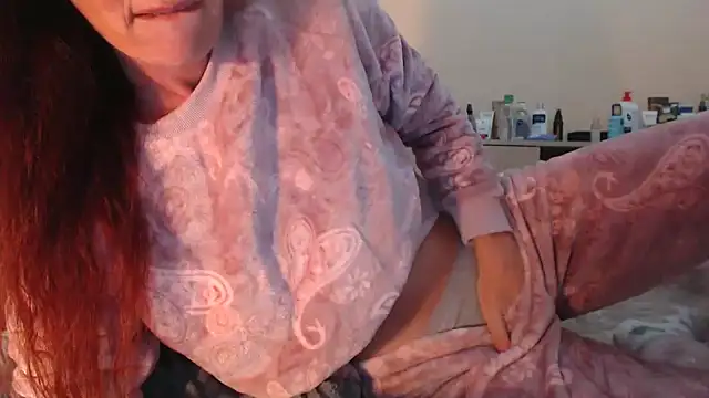 Snapshot of LovelyAndraGirl chatting on September 19, 2025, 7:36 pm LovelyAndraGirl online show from September 19, 2025, 7:36 pm