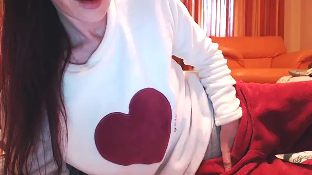 Snapshot of LovelyAndraGirl chatting on November 30, 2025, 11:14 am LovelyAndraGirl online show from November 30, 2025, 11:14 am