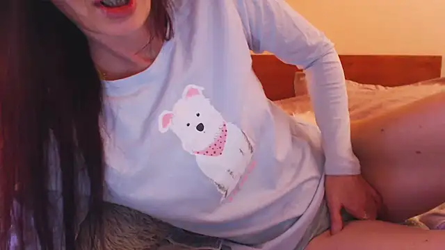 LovelyAndraGirl online show from February 1, 2026, 12:48 pm