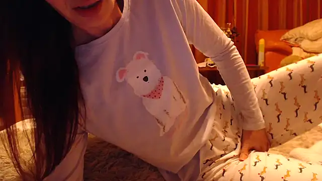 Snapshot of LovelyAndraGirl chatting on May 16, 2026, 7:45 pm LovelyAndraGirl online show from May 16, 2026, 7:45 pm