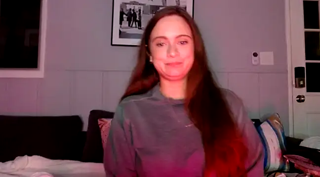 Sophie Raegan online show from February 21, 2025, 1:33 pm