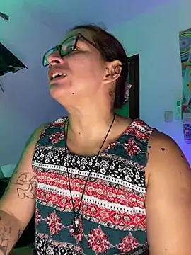 Snapshot of Amarantha_666 chatting on June 4, 2026, 10:27 pm Amarantha 666 online show from June 4, 2026, 10:27 pm