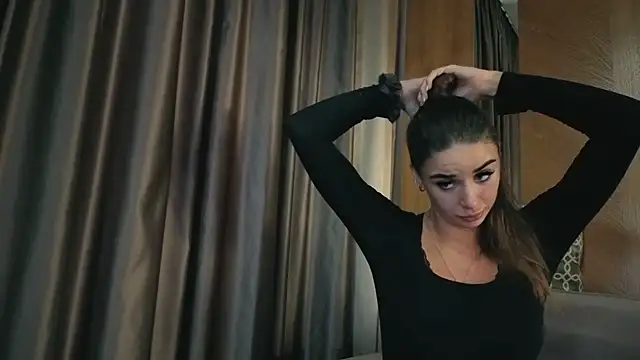 Snapshot of your_bunnygirl chatting on October 9, 2025, 8:01 am your bunnygirl online show from October 9, 2025, 8:01 am