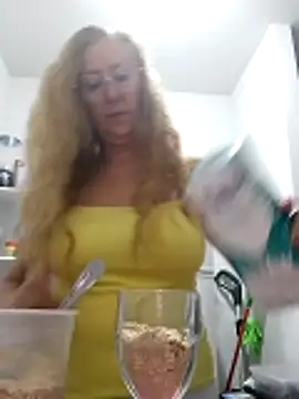 Snapshot of MILEIDE980 chatting on March 7, 2026, 8:44 am MILEIDE980 online show from March 7, 2026, 8:44 am