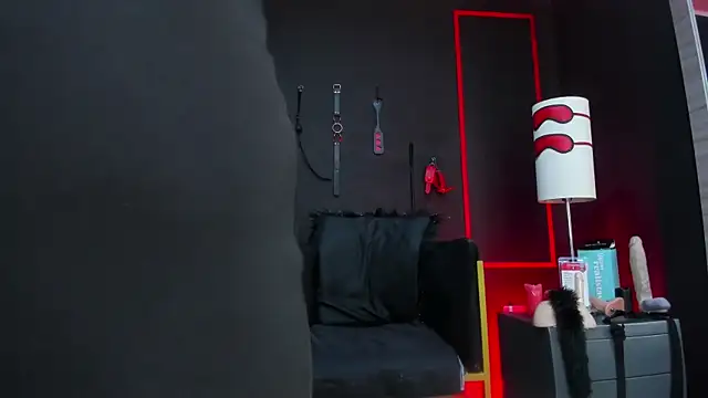 CharlotteScotte online show from September 16, 2025, 11:55 am