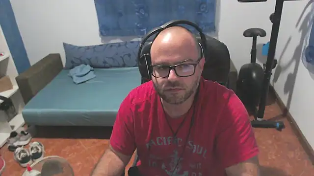 ravingr4d4 online show from September 14, 2025, 10:31 pm