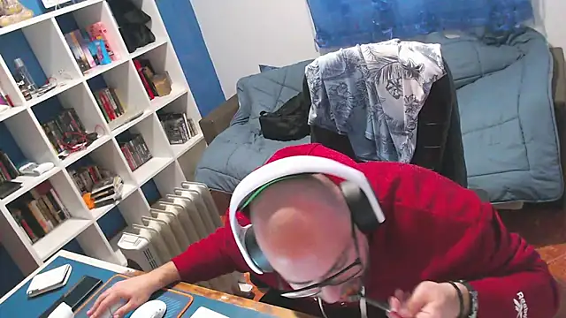 ravingr4d4 online show from March 5, 2026, 1:29 pm