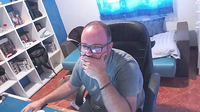 Snapshot of ravingr4d4 chatting on July 15, 2026, 8:19 am ravingr4d4 online show from July 15, 2026, 8:19 am