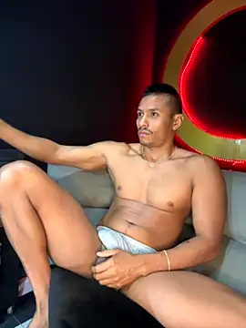 Abra ham13 online show from October 4, 2025, 10:46 am