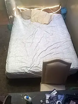 AlphaAlluring69 online show from March 27, 2026, 9:32 am