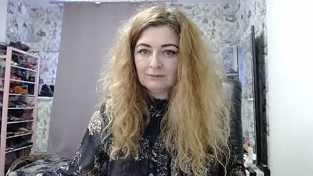 Helen1974 online show from January 15, 2025, 11:43 am