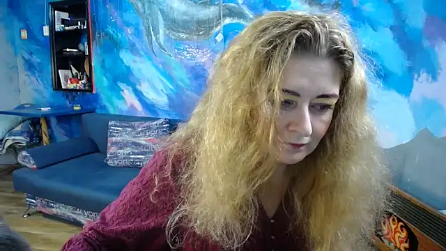 Helen1974 online show from November 4, 2025, 5:56 pm