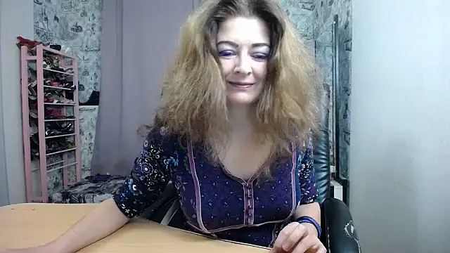 Helen1974 online show from March 28, 2026, 4:56 am