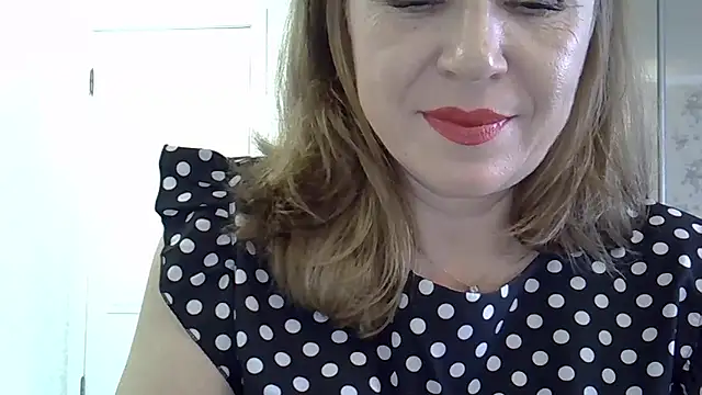 Alexandra-Rosee online show from December 2, 2025, 6:41 am