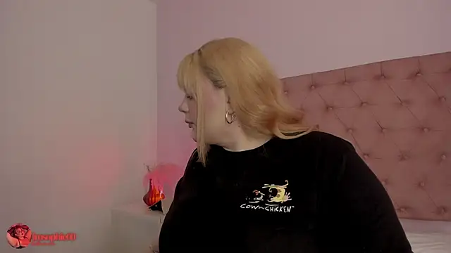 sophiarossee  online show from March 24, 2026, 1:05 pm