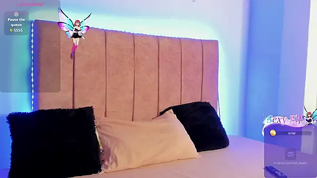 sexylaurita online show from February 10, 2026, 2:43 pm