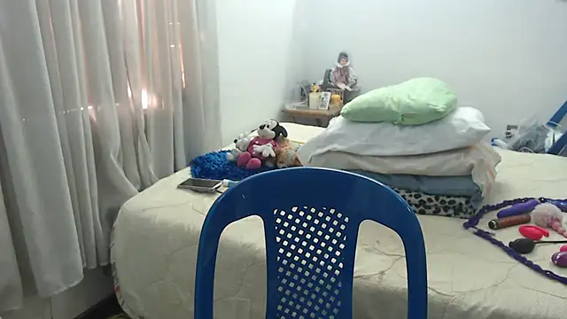 Anny Smith69 online show from March 22, 2026, 12:41 pm