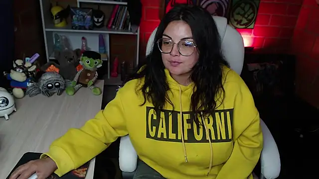 juliette rd online show from January 14, 2025, 3:15 pm