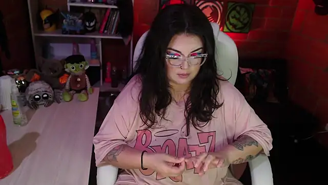 juliette rd online show from March 6, 2025, 1:03 pm