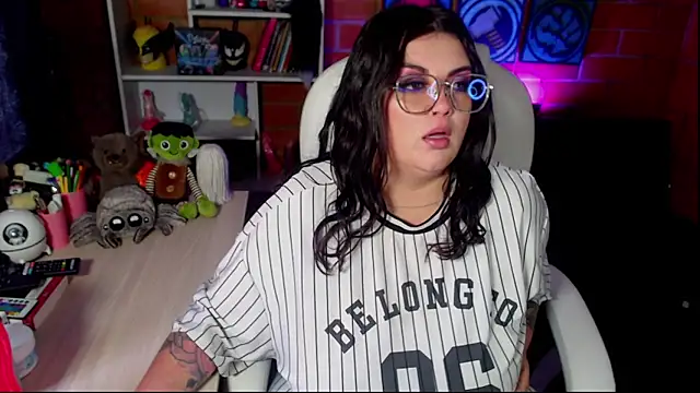 juliette rd online show from September 24, 2025, 3:26 pm