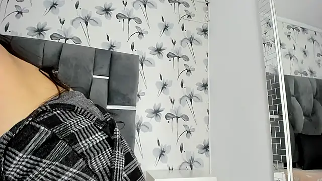 Ehotloveaxxx online show from February 25, 2025, 7:58 pm