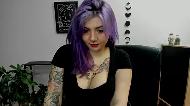 GabbiePerfect online show from January 5, 2025, 3:02 pm