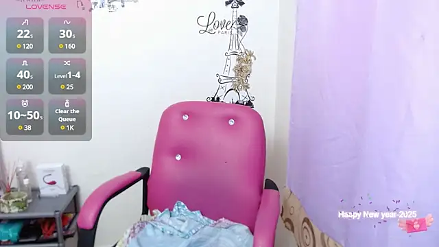 CristialJones  online show from January 21, 2025, 4:48 pm