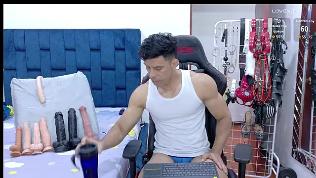 JoseRumbero26 online show from April 2, 2026, 12:47 pm