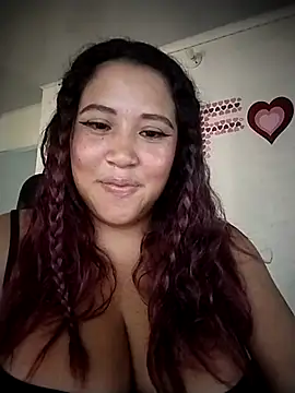 I am yours- online show from April 24, 2026, 7:27 pm