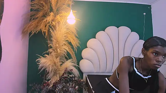 bonieklent online show from February 4, 2025, 4:15 am