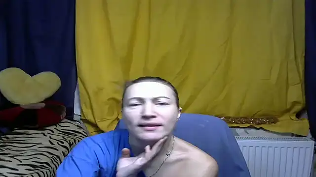 wLESLYMOSw online show from December 28, 2024, 8:26 am