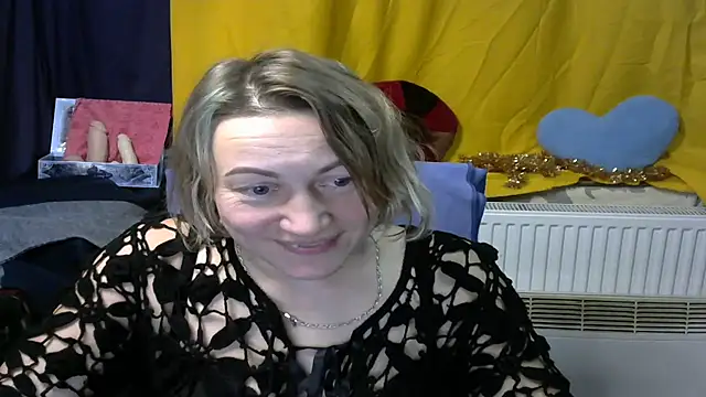 wLESLYMOSw online show from January 8, 2025, 2:14 pm