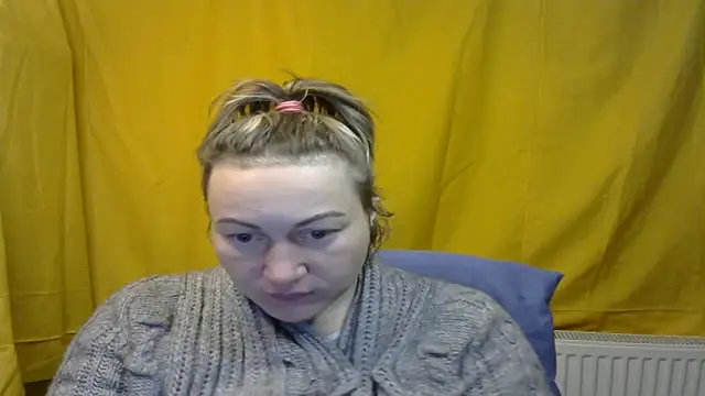 wLESLYMOSw online show from February 17, 2025, 8:15 pm