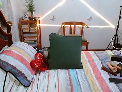  Keyla rosse online show from September 16, 2025, 4:24 am