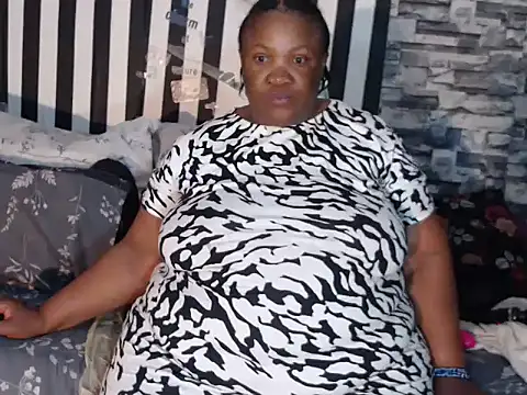 BigHotMatureXx online show from September 13, 2025, 9:03 pm