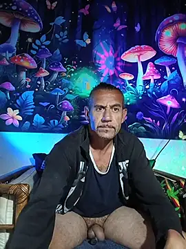 Bbboy42 online show from October 7, 2025, 10:40 pm