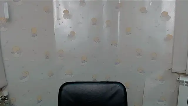 AliceFlirtt  online show from December 25, 2024, 2:13 pm