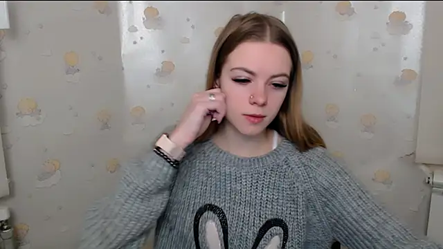 AliceFlirtt  online show from January 3, 2025, 7:38 am