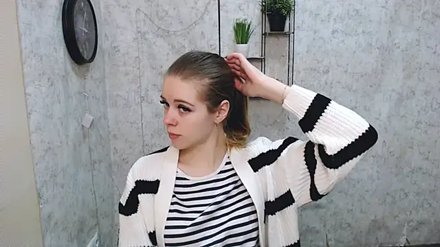 AliceFlirtt  online show from January 4, 2025, 9:10 am