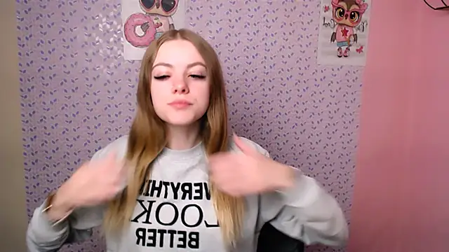 AliceFlirtt  online show from January 8, 2025, 8:06 am