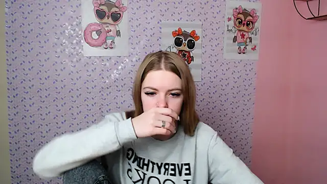 AliceFlirtt  online show from January 9, 2025, 2:29 pm