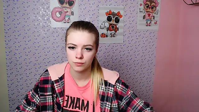 AliceFlirtt  online show from January 10, 2025, 1:20 pm