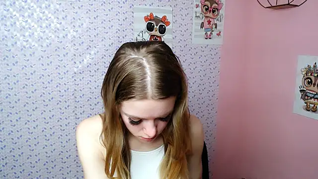 AliceFlirtt  online show from January 31, 2025, 3:44 pm