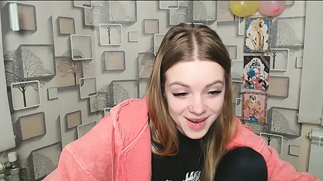 AliceFlirtt  online show from February 15, 2025, 10:55 am