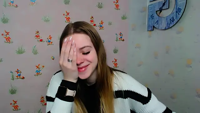 AliceFlirtt  online show from February 21, 2025, 3:10 pm