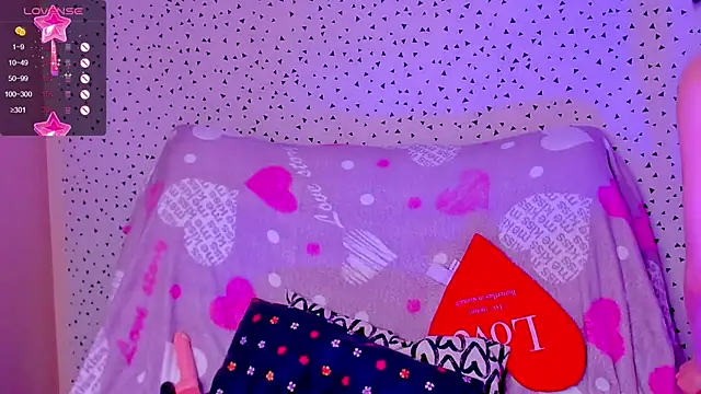 Vanessa Florence online show from March 1, 2025, 1:32 am